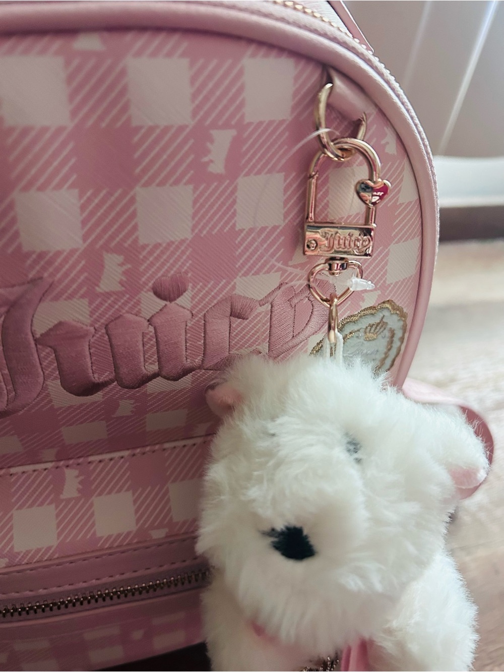 Juicy Couture Study In Style w/scottie Backpack w/ Plush Charm.Pink Clay Color. - Picture 11 of 11